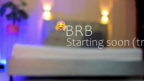 Your baby Nicol  online show from December 2024 04:35:02 PM