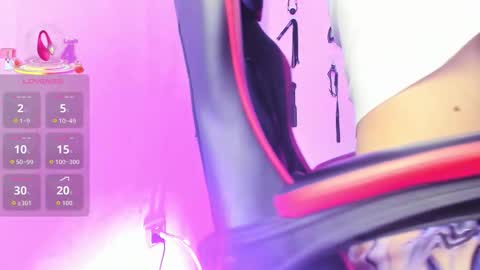 Nicol online show from November 2025 04:11:02 AM