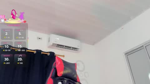 Nicol online show from February 2026 02:45:01 AM