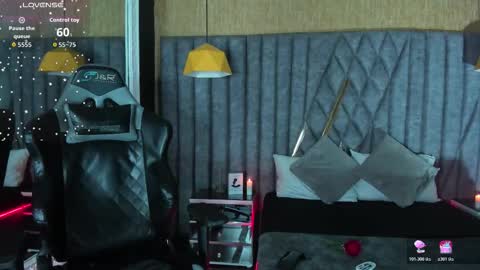 Snapshot of nicolaikarav chatting on February 2026 12:20:01 PM Nicolai online show from February 2026 12:20:01 PM