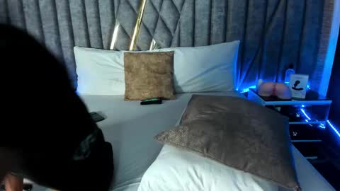 Snapshot of nicolaikarav chatting on February 2026 11:52:01 AM Nicolai online show from February 2026 11:52:01 AM