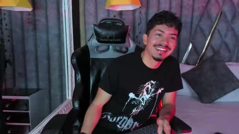 Snapshot of nicolaikarav chatting on February 2026 12:06:01 PM Nicolai online show from February 2026 12:06:01 PM