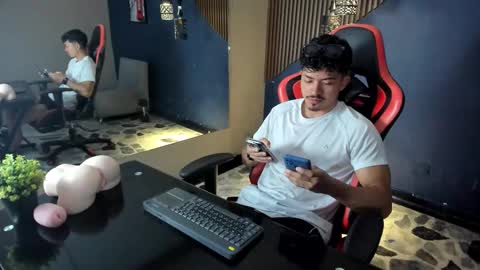 Snapshot of nicolaikarav chatting on February 2026 07:24:02 PM Nicolai online show from February 2026 07:24:02 PM