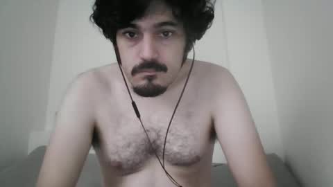 Snapshot of nicolas221193 chatting on November 2025 10:58:01 AM nicolas221193 online show from November 2025 10:58:01 AM