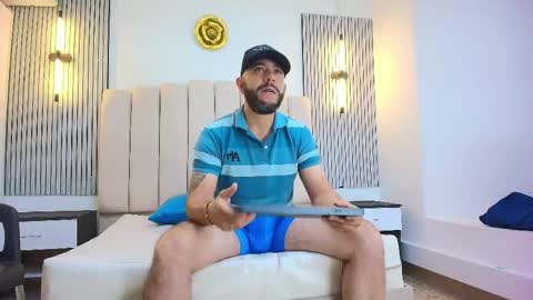 NICOLAS online show from May 2026 12:11:02 PM