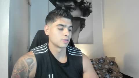 Andres online show from February 2025 10:00:01 PM