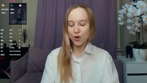 Nicoletta online show from March 2026 06:47:02 PM