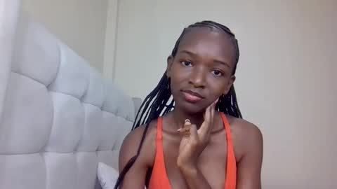 nicole161117 online show from March 2026 06:43:02 AM