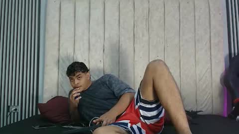 nicole_and_thiago online show from September 2025 09:20:02 PM