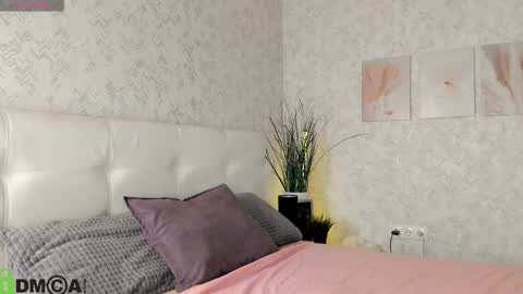 GMT7TueWedThSu 0300am-0900am. Sa 1000am-0400pm online show from November 2025 08:09:01 PM