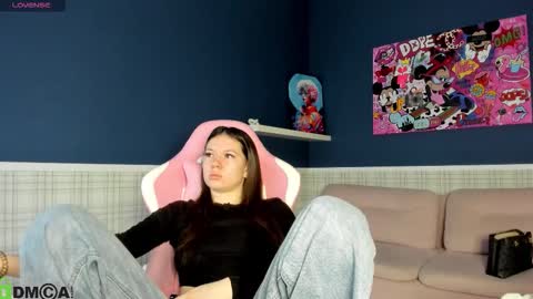 GMT7TueWedThSu 0300am-0900am. Sa 1000am-0400pm online show from February 2026 09:52:01 PM