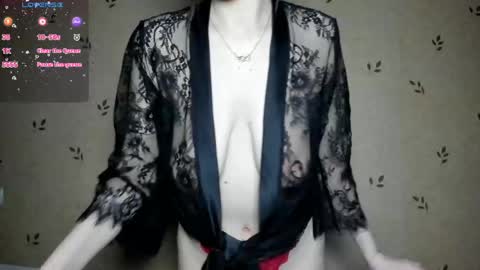 Snapshot of nicoledaviss_ chatting on June 2026 07:29:01 PM NicoleDavis online show from June 2026 07:29:01 PM