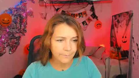 nicolehits online show from October 2025 05:42:02 AM