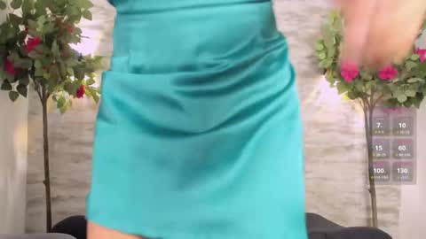 nicolemadrird online show from March 2026 11:57:01 AM