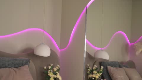 Snapshot of nicolespace chatting on July 2026 04:04:01 AM Nicole Space online show from July 2026 04:04:01 AM