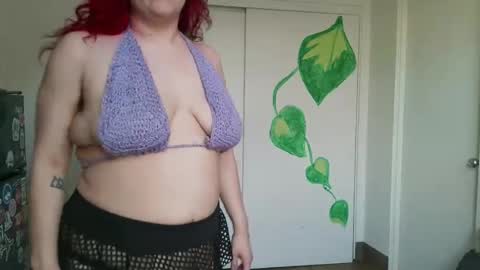 nicoliobby online show from February 2026 11:53:02 PM