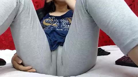 NICOLLE online show from January 2026 09:50:01 PM