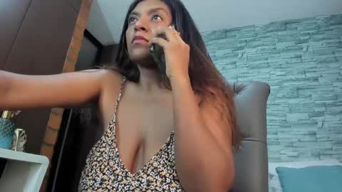 nicollesofia3 online show from February 2025 12:08:02 AM