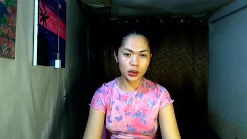 Snapshot of nicsh chatting on March 2025 06:37:01 PM Nichole online show from March 2025 06:37:01 PM