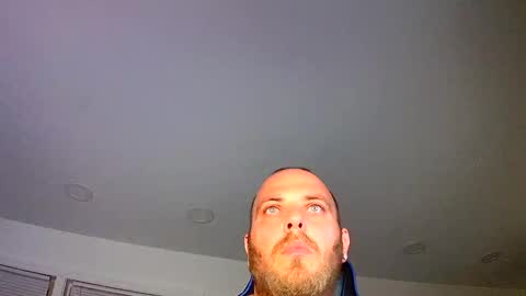 Snapshot of nightlifecouple chatting on October 2025 04:21:02 AM nightlifecouple online show from October 2025 04:21:02 AM