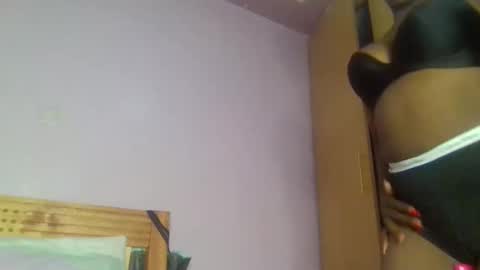 Snapshot of nightnurse6 chatting on September 2025 06:51:01 PM nightnurse6 online show from September 2025 06:51:01 PM