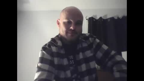 Snapshot of nihilistcreep chatting on January 2025 03:26:01 AM nihilistcreep online show from January 2025 03:26:01 AM