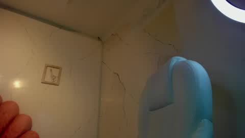 Anni online show from March 2026 06:19:02 AM