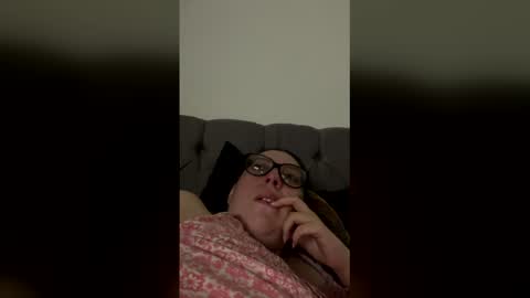 Anni online show from April 2026 04:23:02 AM