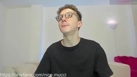 Nicolas Mucci online show from January 2025 02:18:01 AM