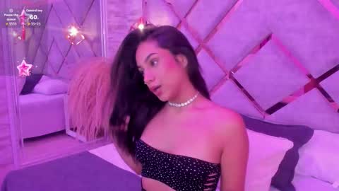 Nicole online show from February 2026 12:23:01 PM