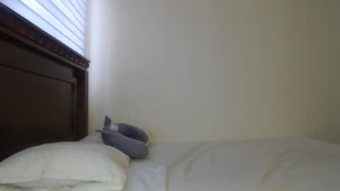 Niina Jones online show from January 2025 09:05:02 PM