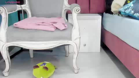 Snapshot of niinaink chatting on January 2025 11:27:02 AM NINAINK online show from January 2025 11:27:02 AM