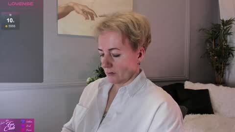 Nika online show from January 2025 09:02:02 AM