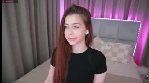 Nika online show from June 2026 10:25:01 PM