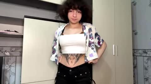Hello there im Nika Im new here Lets have fun online show from May 2026 06:27:01 PM