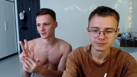 Snapshot of nikikerry_cum_ chatting on May 2026 03:23:01 AM nikikerry_cum_ online show from May 2026 03:23:01 AM