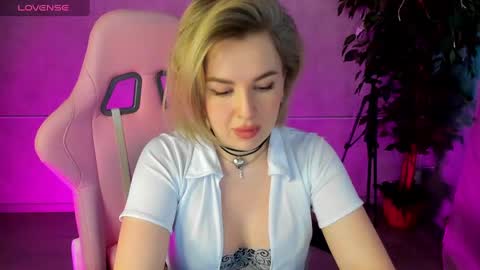 Nikki online show from March 2025 08:51:02 AM