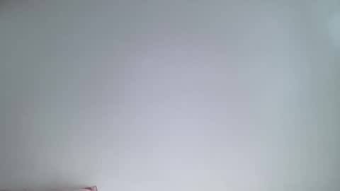 Snapshot of nikki_mi chatting on May 2026 10:20:01 AM Nikki online show from May 2026 10:20:01 AM
