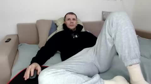 Nick online show from October 2025 06:47:01 AM