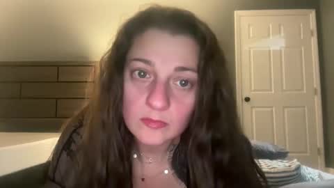 Snapshot of nikkisnow1 chatting on December 2025 01:32:01 AM nikkisnow1 online show from December 2025 01:32:01 AM