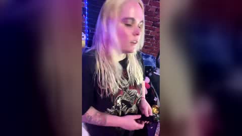 nikkixxxslamms online show from April 2026 06:35:02 AM