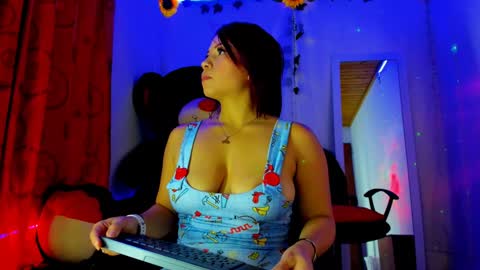   online show from December 2024 05:16:01 AM