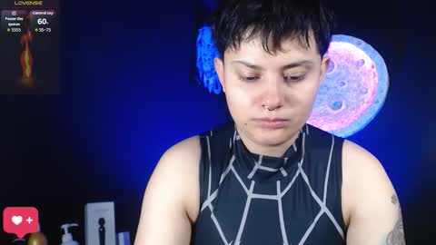 Snapshot of nikky_tomboy444 chatting on September 2025 01:49:01 PM Nikky online show from September 2025 01:49:01 PM