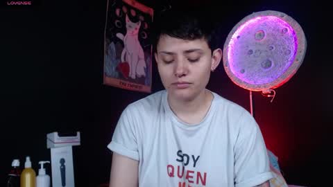 Nikky online show from April 2026 02:40:02 PM