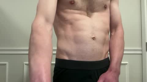 niko9inches online show from April 2026 07:03:02 PM