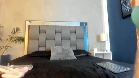 Snapshot of niko_kael chatting on February 2026 03:26:01 AM Niko Kael online show from February 2026 03:26:01 AM