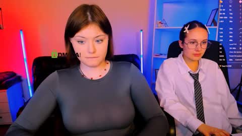 Little Niko  Help me reach my goals online show from November 2025 08:16:01 PM