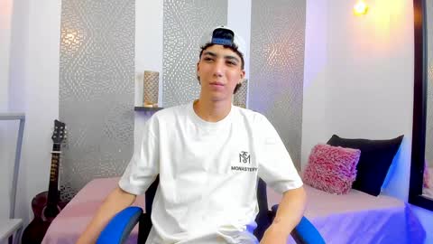    online show from February 2025 07:02:02 AM