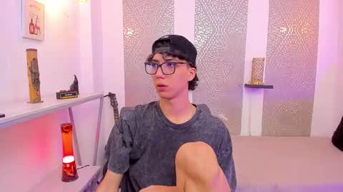    online show from September 2025 04:39:02 AM