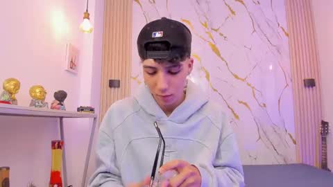    online show from April 2026 04:07:01 AM